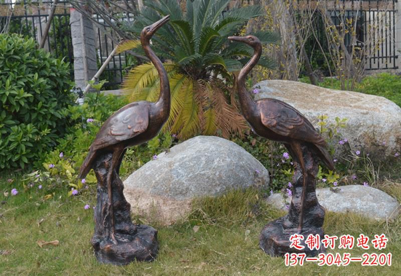 太原站立仙鹤雕塑 (2)