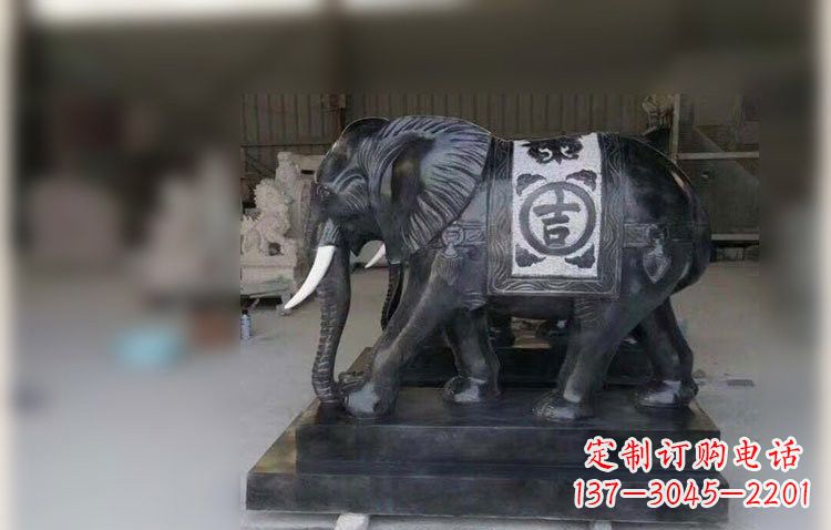 太原中国黑石材大象雕塑