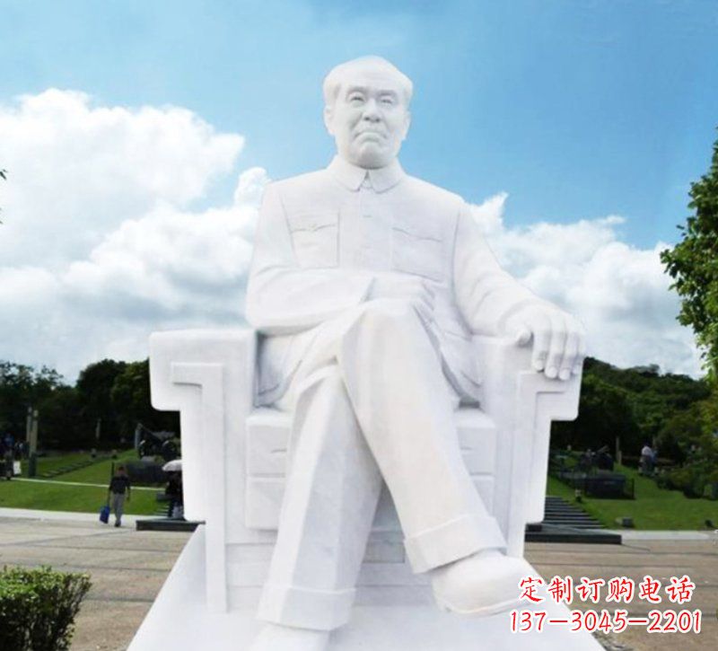 太原朱德坐式伟人石雕
