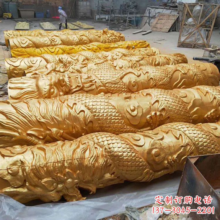 太原铸铜龙柱