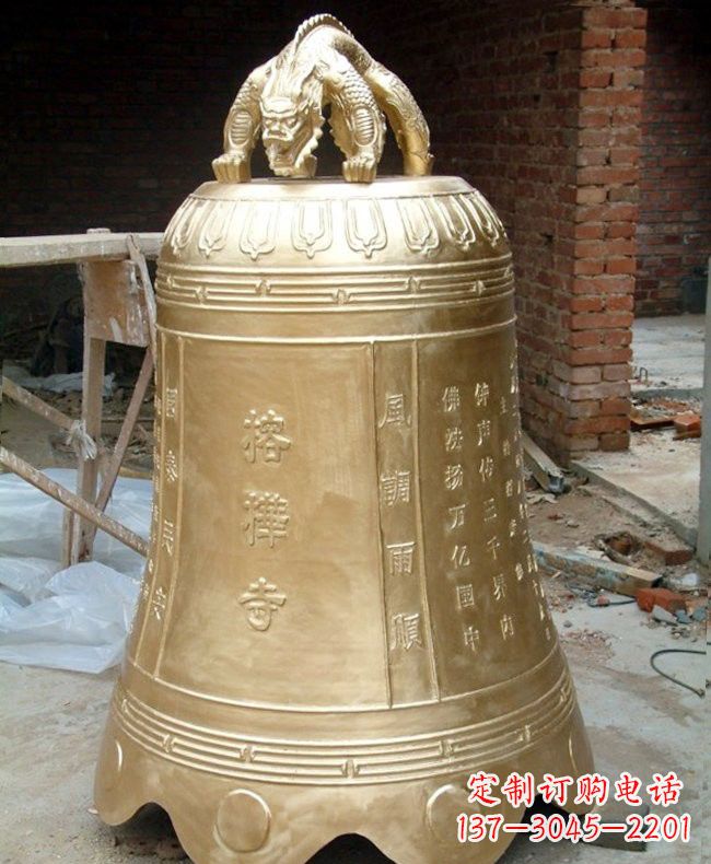 太原宗教庙宇铜钟