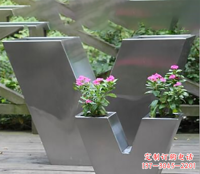 太原花盆不锈钢雕塑