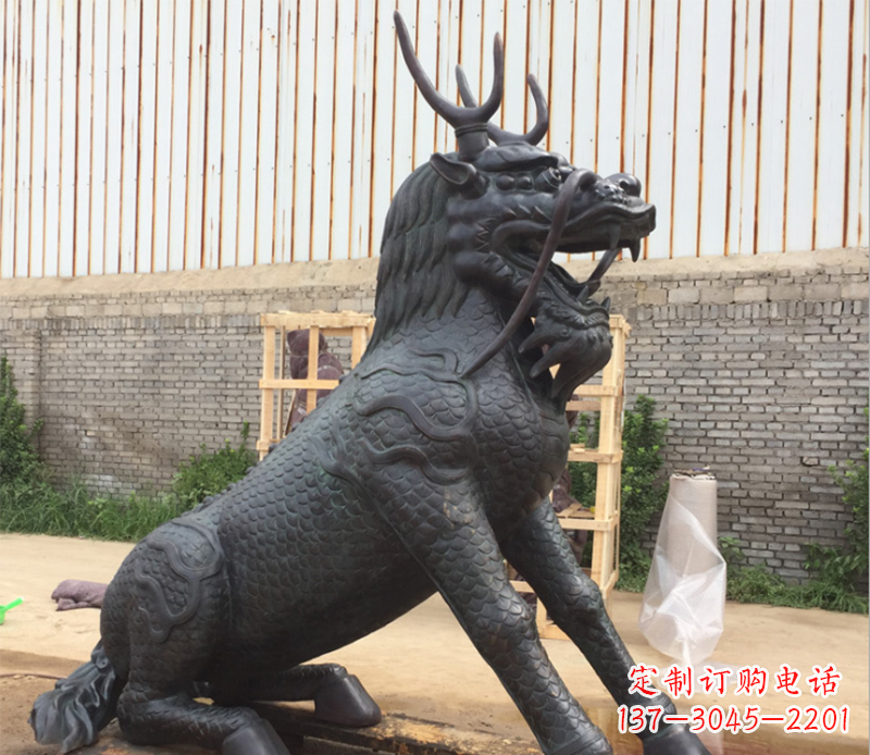 太原瑞兽麒麟铜雕